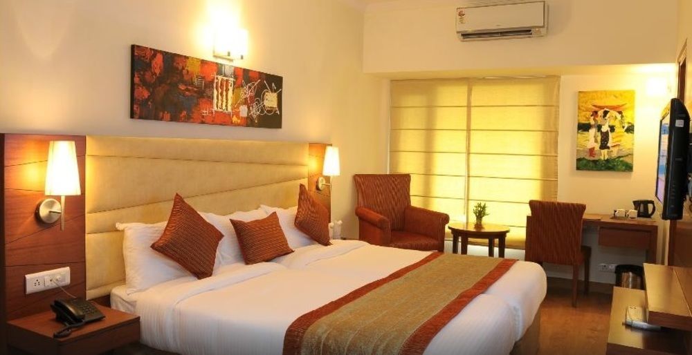 อาหุชาเรซิเดนซี Hotel นิวเดลี ภายนอก รูปภาพ